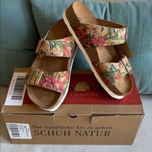 NWT Haflinger Andrea Sandal, Size 6 (EU 36), Cork Hibiscus, Double Strap,Comfy!!